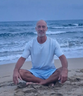 Yoga Mario Salvati